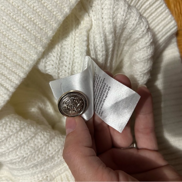 H&M Cream Knit Sweater - Picture 4 of 4